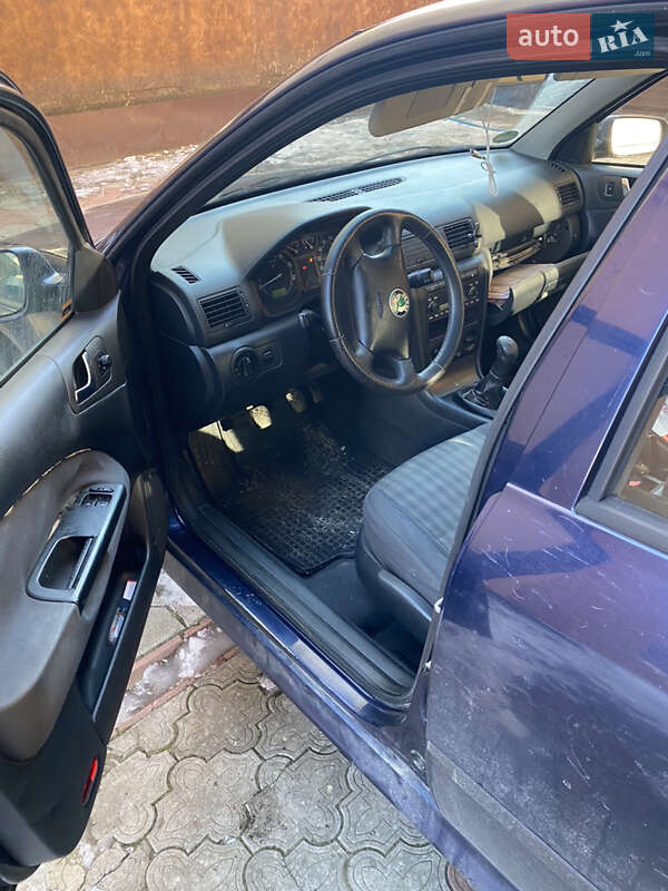 Лифтбек Skoda Octavia 2004 в Ивано-Франковске