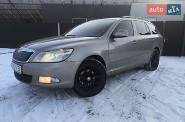 Универсал Skoda Octavia 2010 в Сумах
