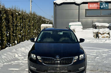 Універсал Skoda Octavia 2019 в Луцьку