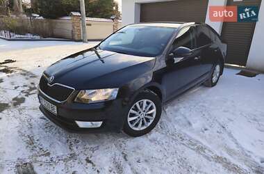 Лифтбек Skoda Octavia 2016 в Одессе