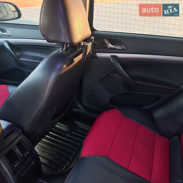 Лифтбек Skoda Octavia 2012 в Киеве фото Лифтбек Skoda Octavia 2012 в Киеве