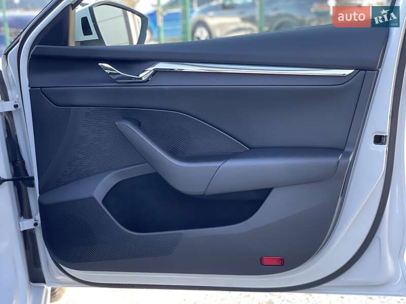 Универсал Skoda Octavia 2020 в Бердичеве