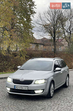 Универсал Skoda Octavia 2015 в Сваляве