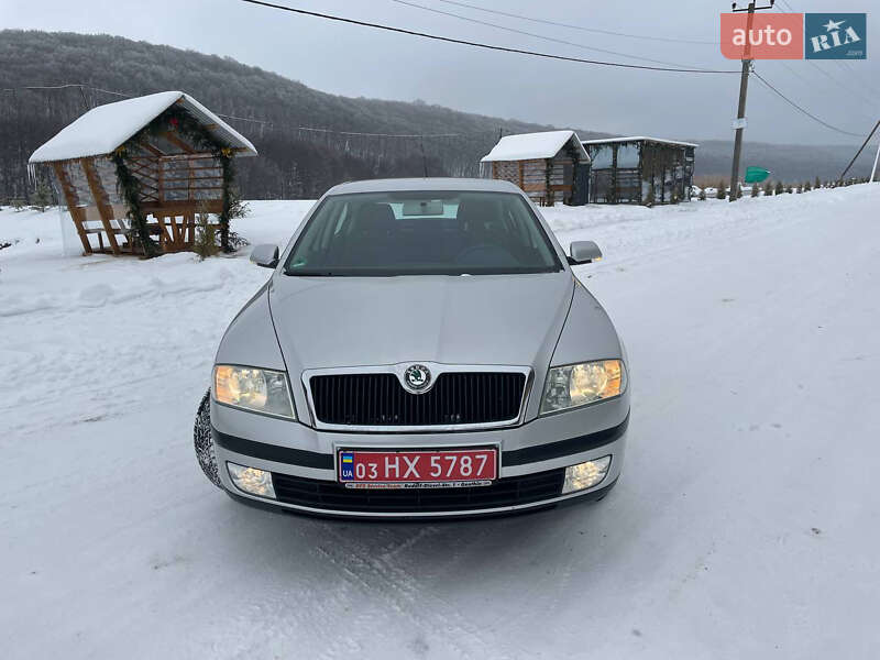 Лифтбек Skoda Octavia 2005 в Теребовле