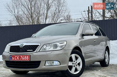Універсал Skoda Octavia 2011 в Дрогобичі