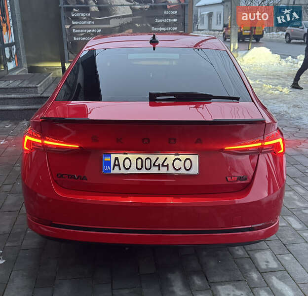 Лифтбек Skoda Octavia 2021 в Иршаве