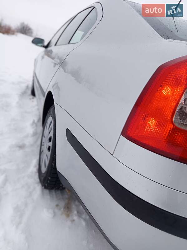 Лифтбек Skoda Octavia 2006 в Дрогобыче