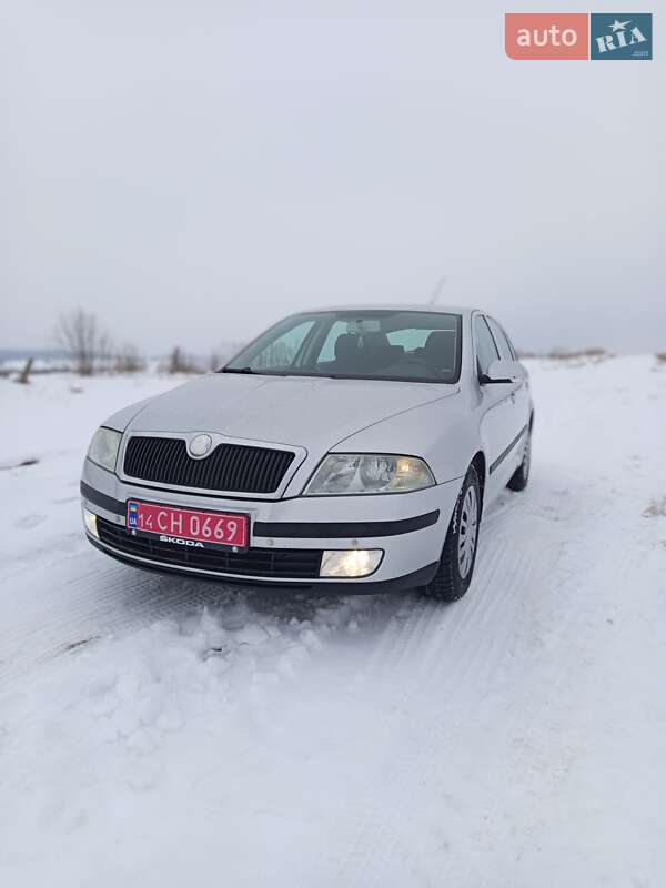 Лифтбек Skoda Octavia 2006 в Дрогобыче