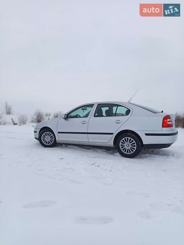 Лифтбек Skoda Octavia 2006 в Дрогобыче