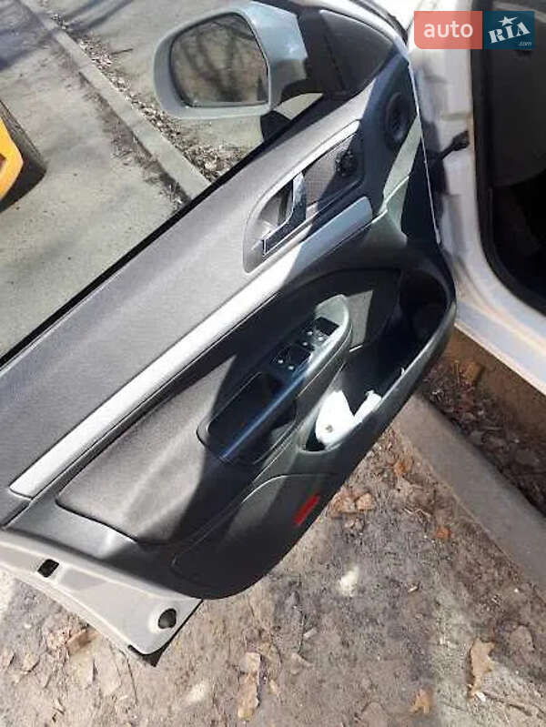 Лифтбек Skoda Octavia 2012 в Киеве фото 4 Лифтбек Skoda Octavia 2012 в Киеве