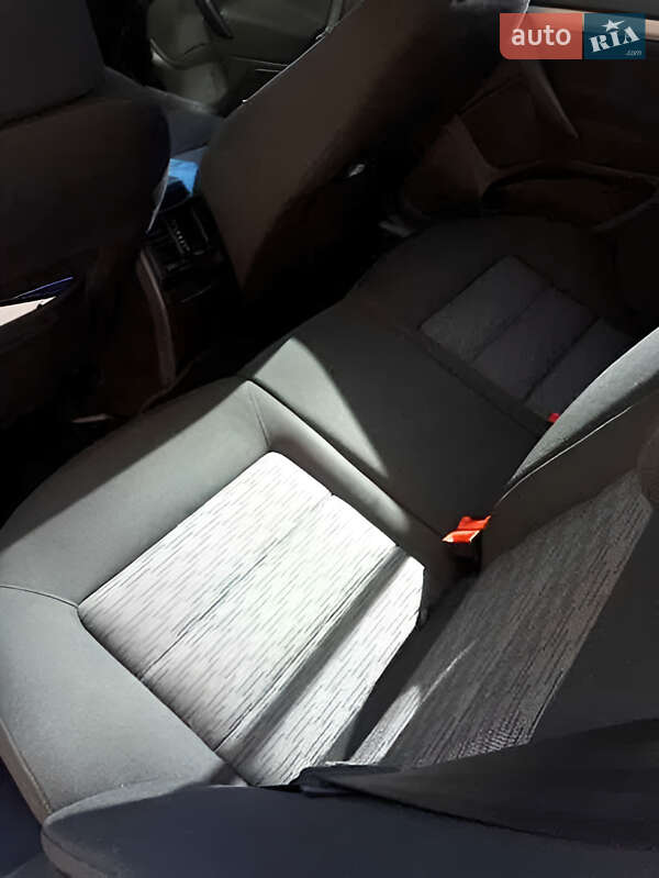 Лифтбек Skoda Octavia 2012 в Киеве фото 10 Лифтбек Skoda Octavia 2012 в Киеве