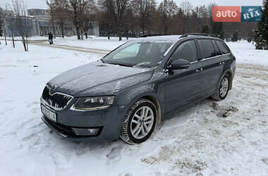Универсал Skoda Octavia 2015 в Житомире