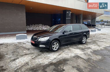 Универсал Skoda Octavia 2013 в Луцке