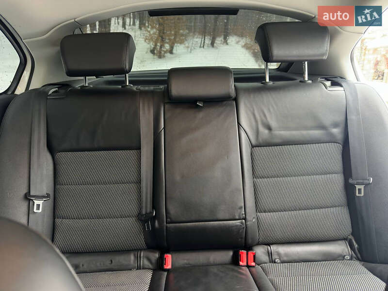 Лифтбек Skoda Octavia 2010 в Львове фото 8 Лифтбек Skoda Octavia 2010 в Львове