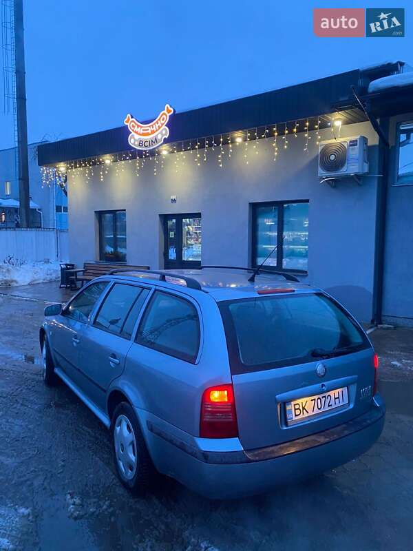 Универсал Skoda Octavia 2001 в Ровно