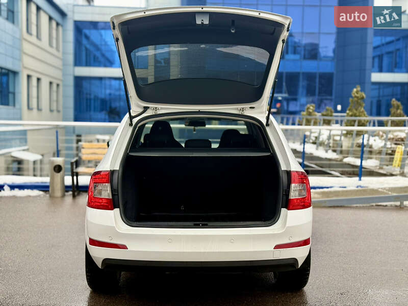 Универсал Skoda Octavia 2015 в Киеве