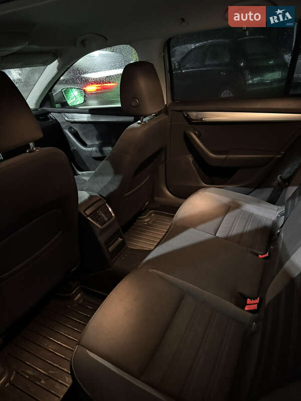 Універсал Skoda Octavia 2017 в Черкасах