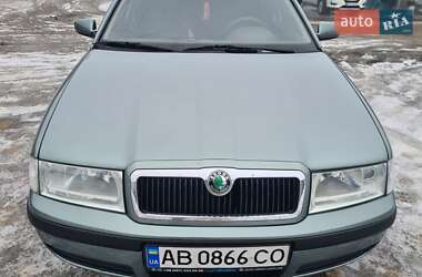 Ліфтбек Skoda Octavia 2003 в Вінниці