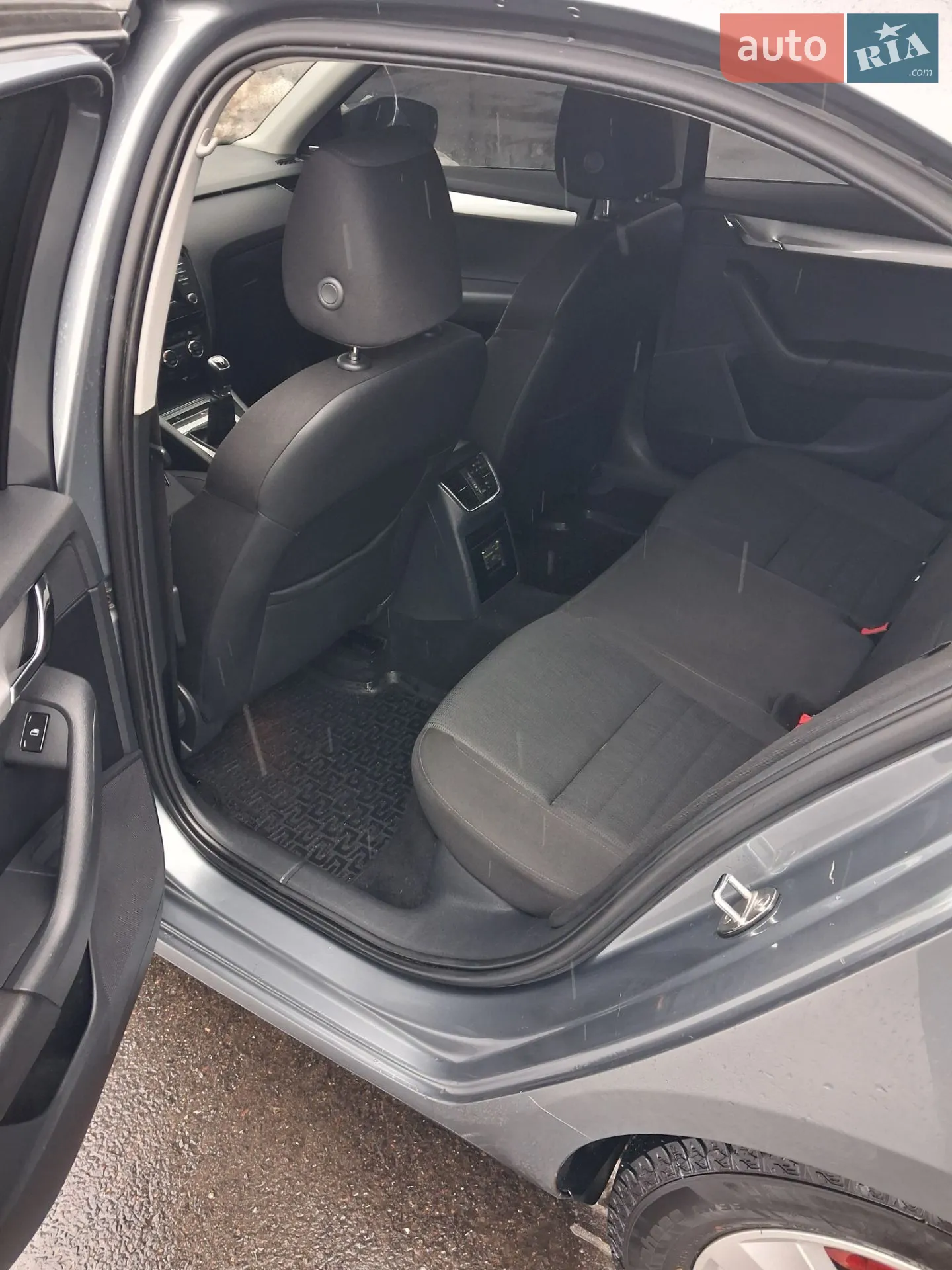 2013 Skoda Octavia - мініатюра 24