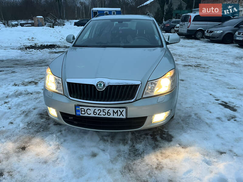 Универсал Skoda Octavia 2011 в Львове