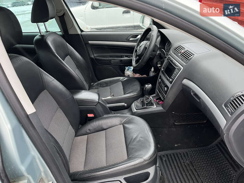 Универсал Skoda Octavia 2011 в Львове