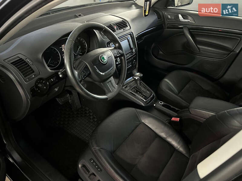 Универсал Skoda Octavia 2012 в Чернигове