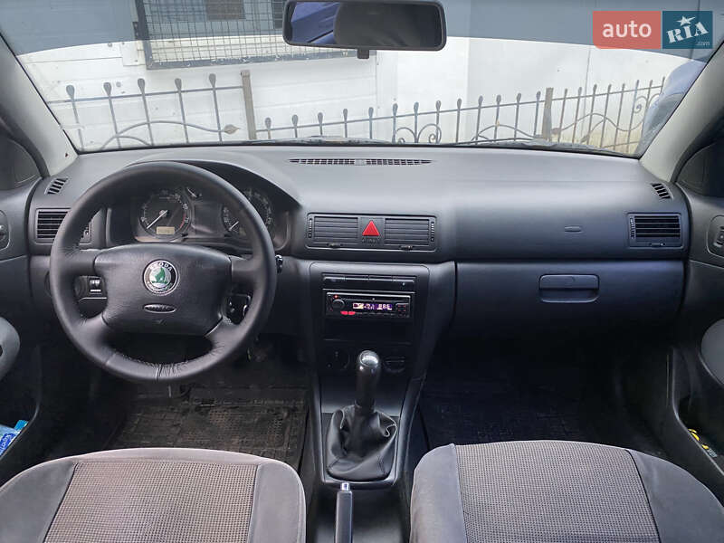 Ліфтбек Skoda Octavia 2005 в Львові