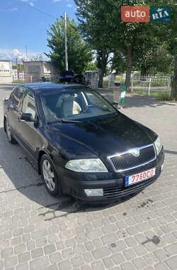 Ліфтбек Skoda Octavia 2006 в Валках