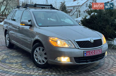 Универсал Skoda Octavia 2009 в Львове