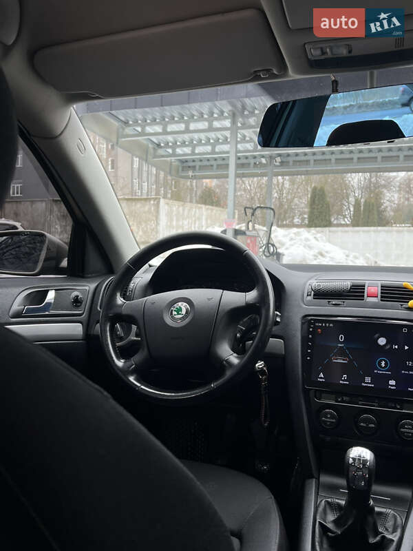 Лифтбек Skoda Octavia 2005 в Хмельницком