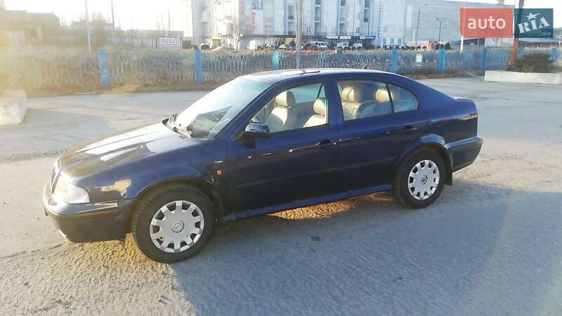 Универсал Skoda Octavia 1999 в Черновцах