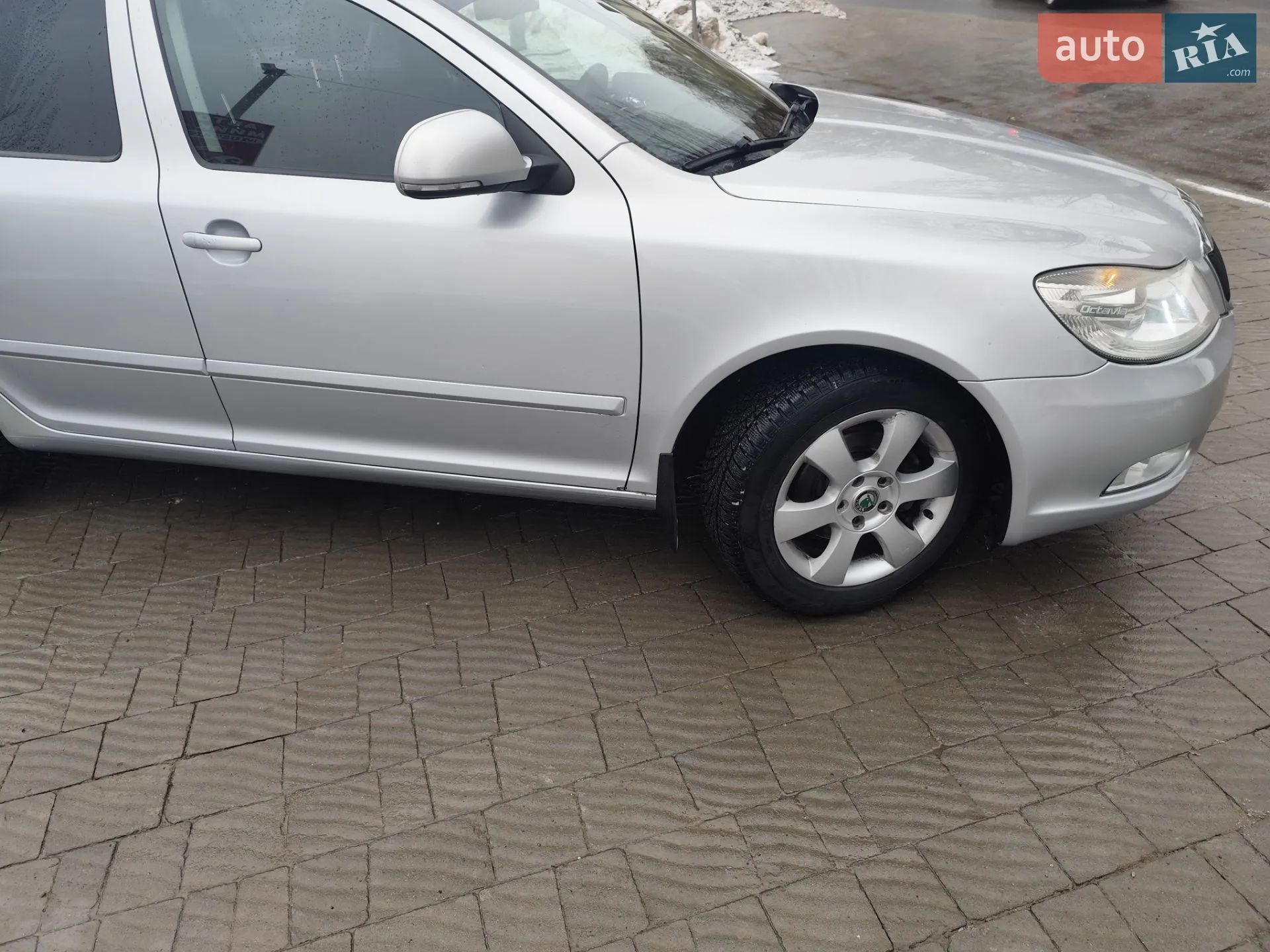 2010 Skoda Octavia - мініатюра 9