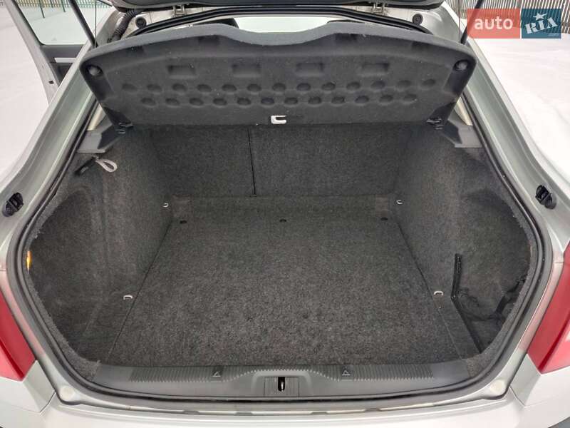 Лифтбек Skoda Octavia 2006 в Барышевке фото 32 Лифтбек Skoda Octavia 2006 в Барышевке