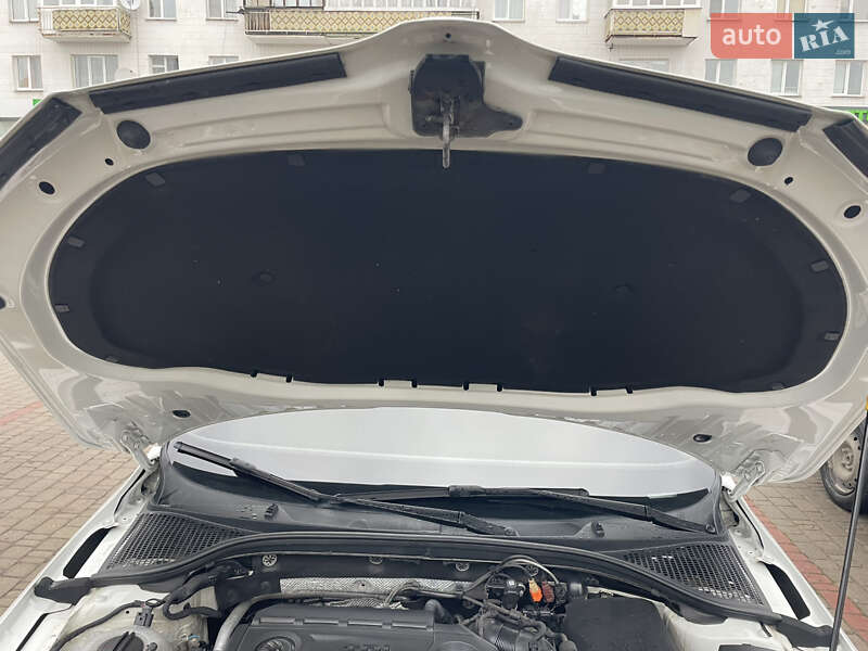 Универсал Skoda Octavia 2015 в Коростене