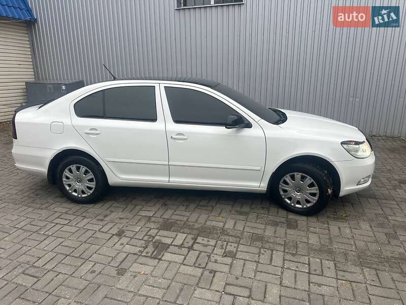 Лифтбек Skoda Octavia 2012 в Днепре фото 10 Лифтбек Skoda Octavia 2012 в Днепре