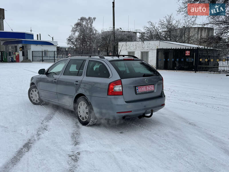 Универсал Skoda Octavia 2012 в Полтаве