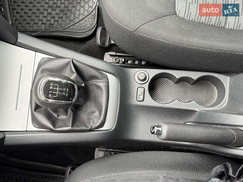 Универсал Skoda Octavia 2012 в Полтаве