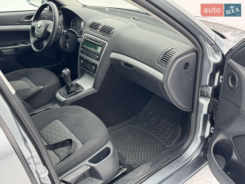Универсал Skoda Octavia 2012 в Полтаве