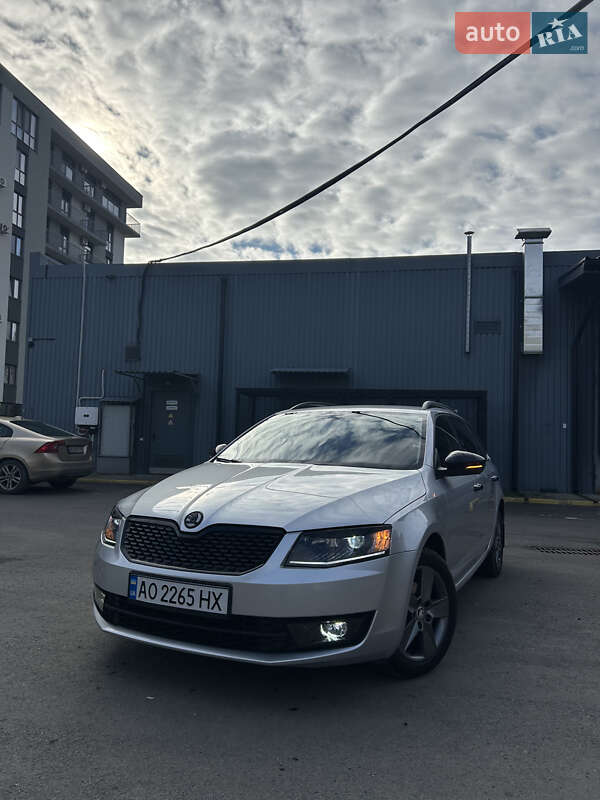 Универсал Skoda Octavia 2014 в Ужгороде