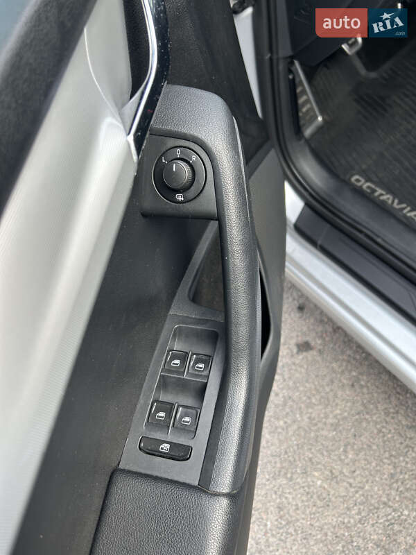 Универсал Skoda Octavia 2014 в Ужгороде