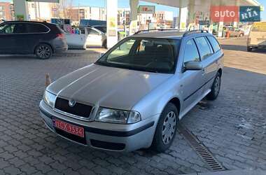 Універсал Skoda Octavia 2004 в Луцьку