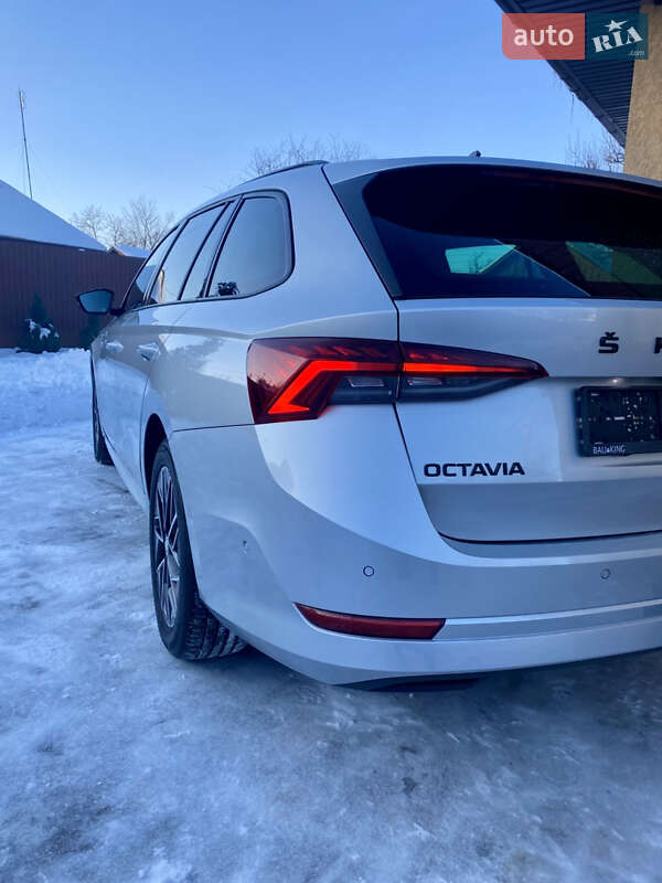 Универсал Skoda Octavia 2020 в Киеве