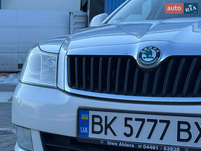 Универсал Skoda Octavia 2012 в Ровно фото 4 Универсал Skoda Octavia 2012 в Ровно