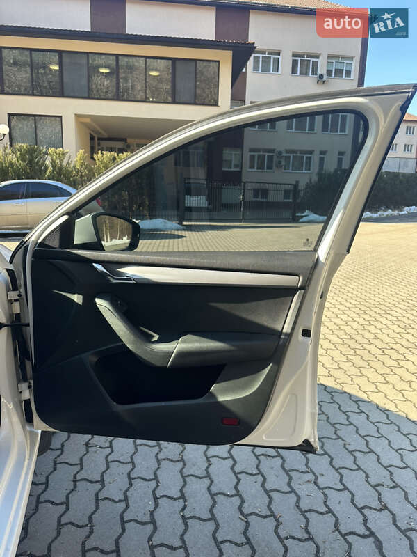 Універсал Skoda Octavia 2013 в Сваляві