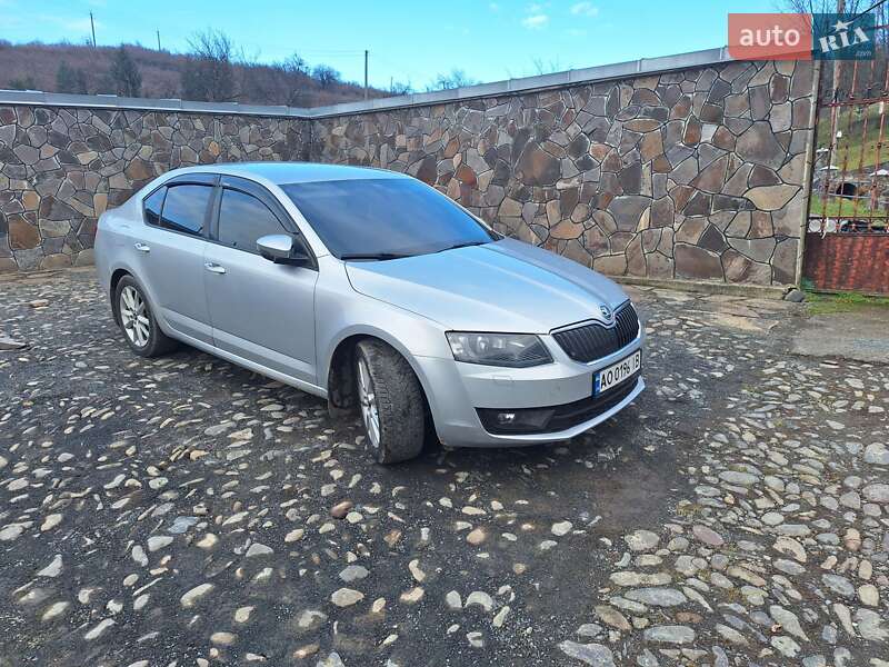 Лифтбек Skoda Octavia 2013 в Мукачево