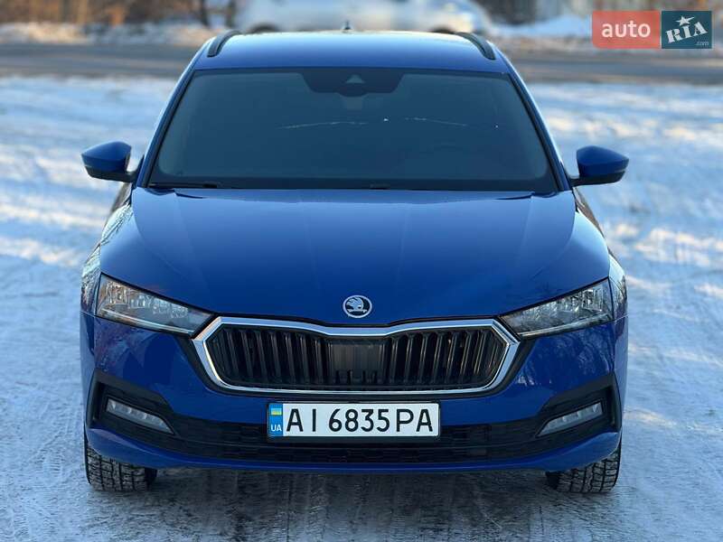 Универсал Skoda Octavia 2021 в Киеве фото 4 Универсал Skoda Octavia 2021 в Киеве