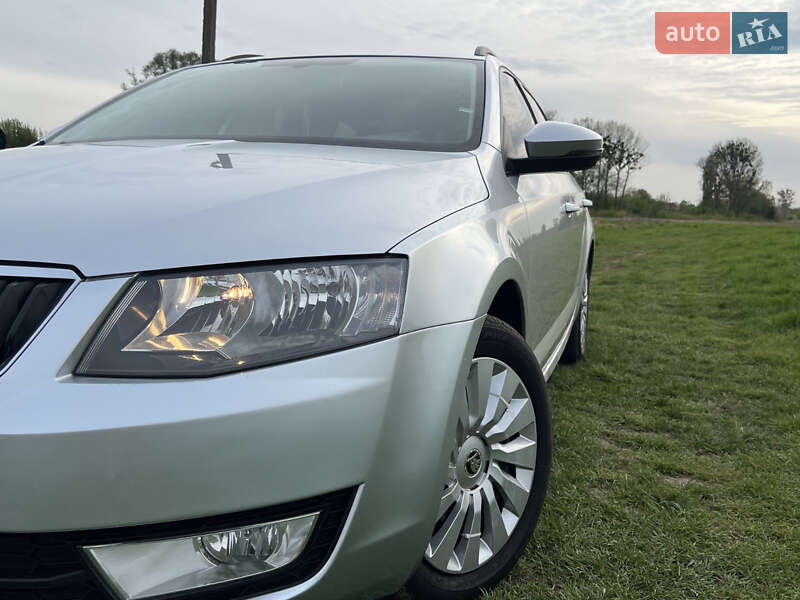 Универсал Skoda Octavia 2016 в Луцке фото 5 Универсал Skoda Octavia 2016 в Луцке