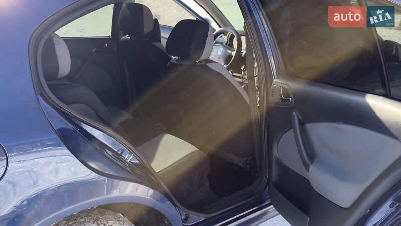 Лифтбек Skoda Octavia 2006 в Харькове