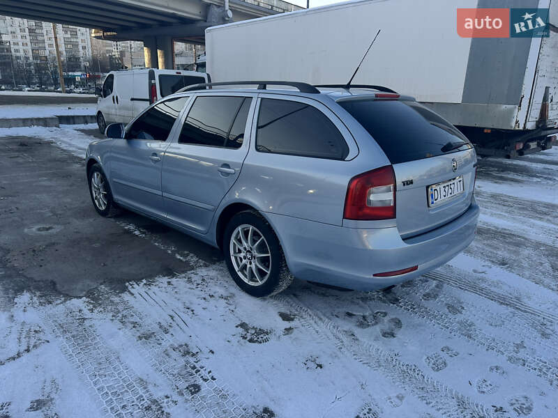 Универсал Skoda Octavia 2010 в Киеве