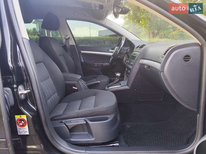 Универсал Skoda Octavia 2009 в Овруче фото 23 Универсал Skoda Octavia 2009 в Овруче
